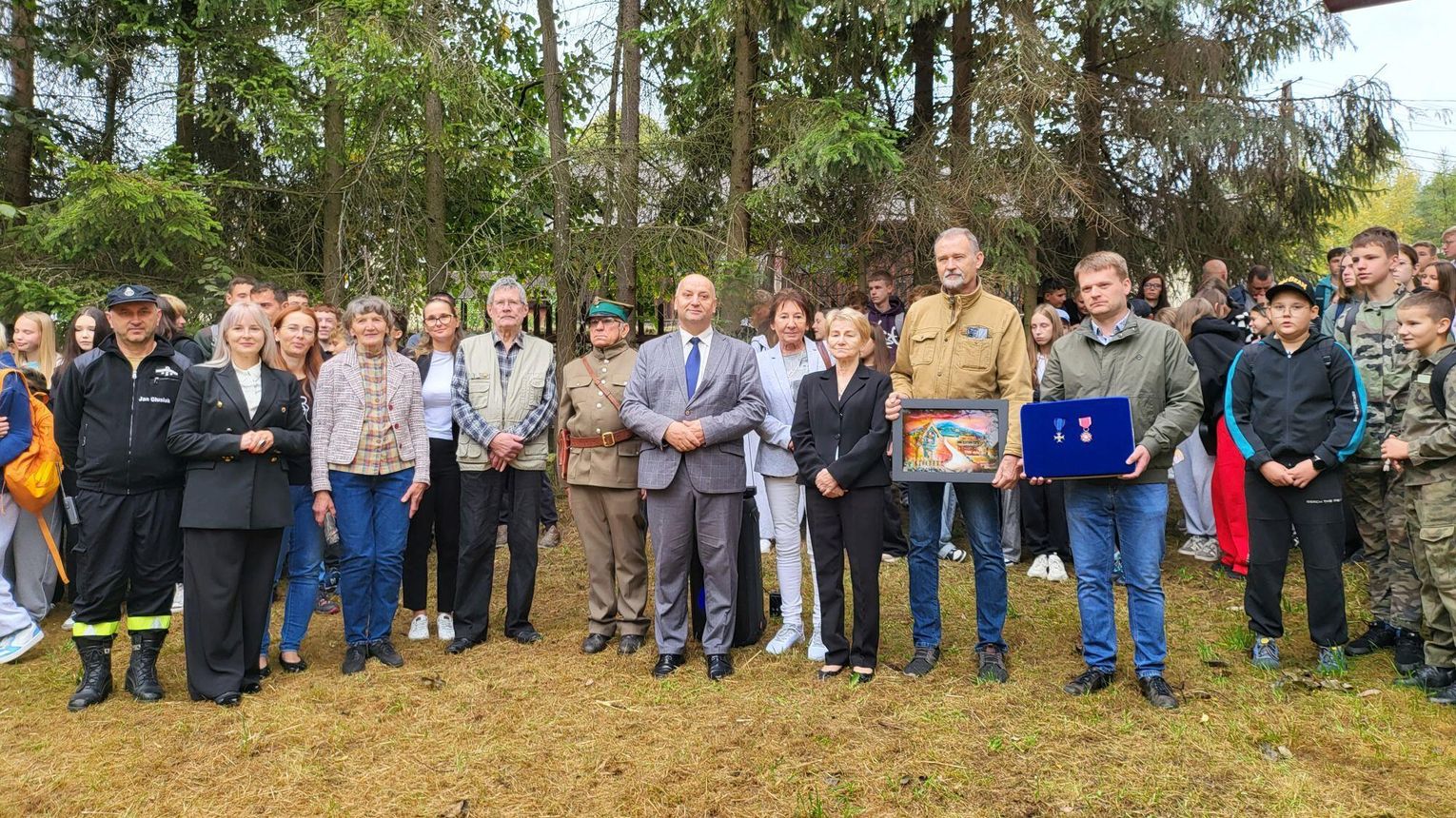 Wnuk gen. Emila Fieldorfa „Nila” przekazał odznaczenia do Muzeum Armii Krajowej w Krakowie